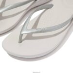 Women IQUSHION Ergonomic Flip Flops Fitflop 882F21 Silver - Image 3