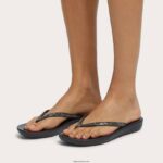Women IQUSHION Sparkle Ergonomic Flip Flops Fitflop 882F16 Black - Image 2