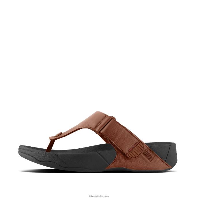 Men TRAKK II Leather Flip Flops Fitflop 882F119 Dark Tan
