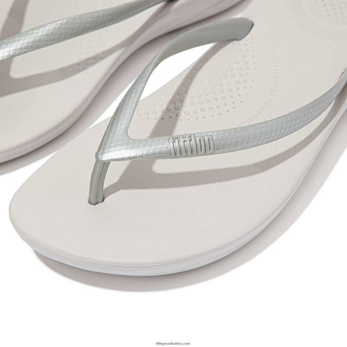 Women IQUSHION Ergonomic Flip Flops Fitflop 882F21 Silver